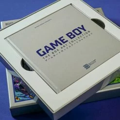 Nintendo Game Boy - The Box Art Collection (Limited Silver Version) Books