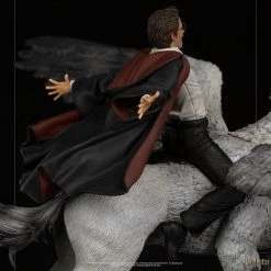 Official Iron Studios Harry Potter Harry And Buckbeak Deluxe Art 1:10 Scale Figure