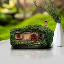 Official Weta Workshop The Hobbit An Unexpected Journey 34 Lakeside Diorama Statue Premium Collectibles