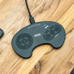 Official SEGA Mega Drive Hand Controller Wireless Charging Mat Phone Accessories