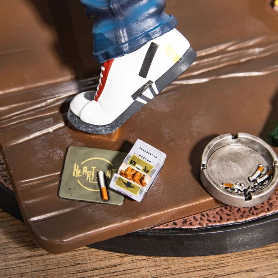 Official Shenmue Ryo Statue SEGA