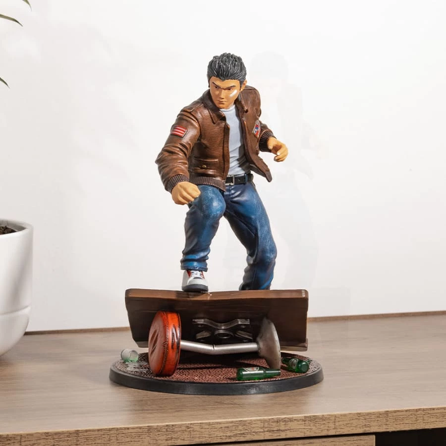 Official Shenmue Ryo Statue SEGA