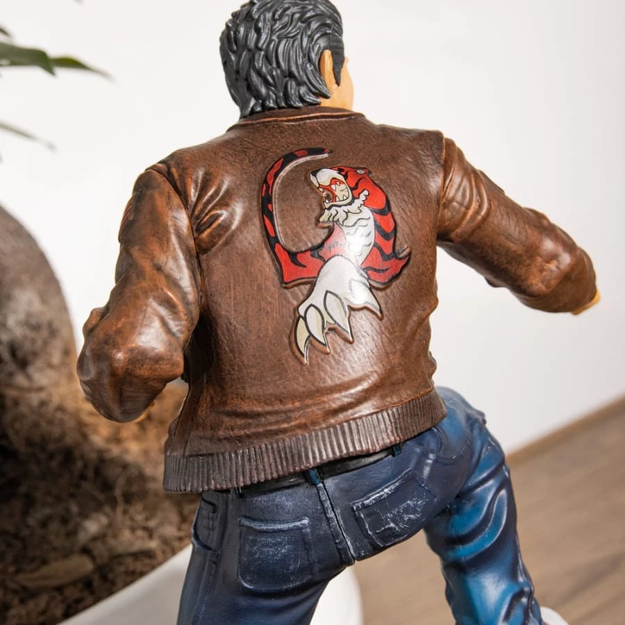 Official Shenmue Ryo Statue SEGA